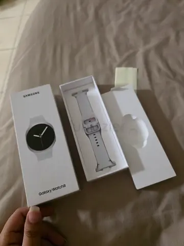 ⌚ Samsung Galaxy Watch8 Silver 40mm — For Sale!