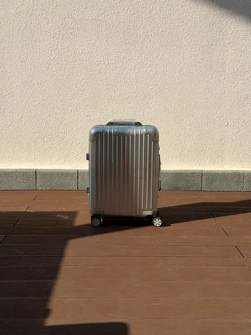 RIMOWA Chek in cabin