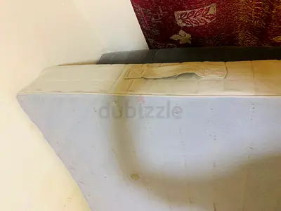 Single mattress in used good condition - firm support