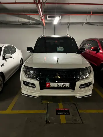2020 Mitsubishi Pajero Signature Edition | GCC Specs | Excellent Condition