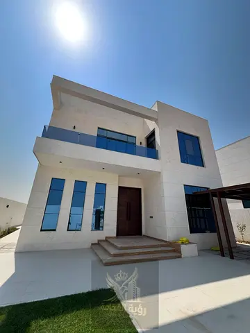 Luxury Villa for Sale in Al Hoshi Sharjah with 5 Master Bedrooms and Premium Stone Facade