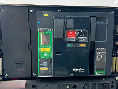 Schneider Electric Masterpact MTZ Molded Case Circuit Breaker (Used)