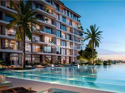 High Floor | Spacious | Beach Access