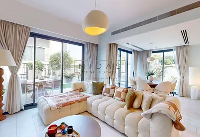 4BR/Un Furnished/Close To Pool/Community View