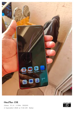 One plus 9 pro 12/256 30x Zoom camera 8k 6fps video, with wireless charging support,