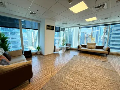 Canal View | Luxury Fitted | Corner Unit