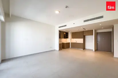 Exclusive | Creek Tower View | Multiple Options
