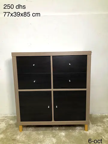 IKEA KALLAX 4-cube storage unit (77x39x85 cm)