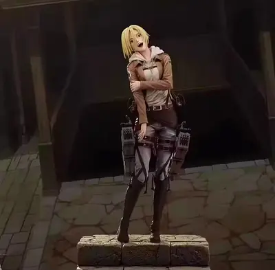 Annie Leonhart Figurine 28cm- Season 1