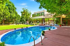 Fully Upgraded | Private Pool | Large Plot