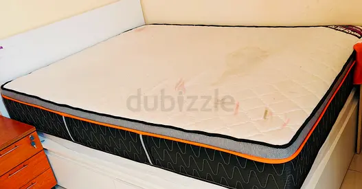 Mattresses queen