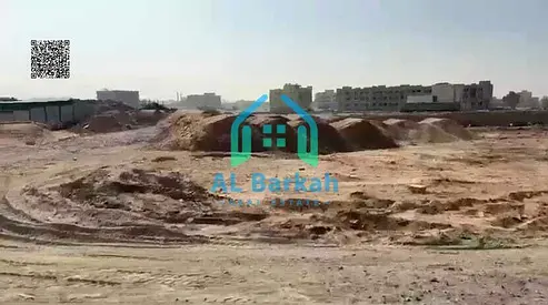 للبيع أرض سكنية تجارية في الجرف الصناعية 2 – عجمان