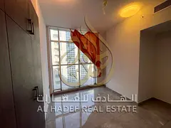 Second-tenant occupancy; features free parking, built-in wardrobes, and a balcony. Spacious apartmen