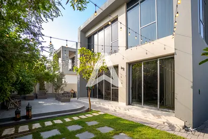 Upgraded | Extended 4BR Villa | Near Park |Sidra 2