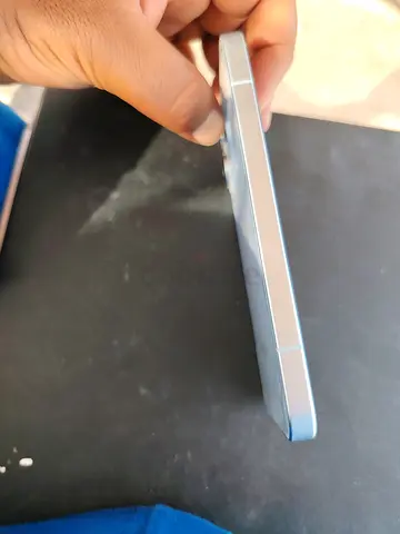 oppo Reno 15 pro 5g 512 GB Memory 12 +12 GB RAM market price 2600 but 1800 dhs urgent sale
