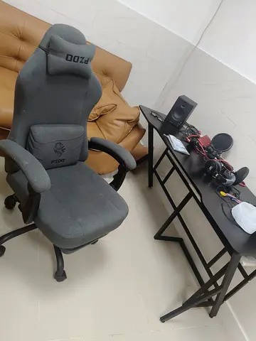 Gaming Chair and Table