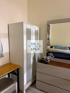 Spacious Studio Close to Metro and Bus Stop