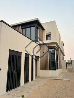 Spacious & Modern 4-Bedroom Townhouse + Maid's Room | Jebel Ali Village