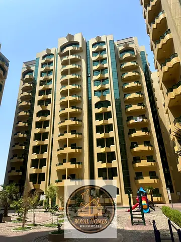 🏡 شقة غرفتين وصالة للإيجار في برج الراشدية، عجمان | 1,566 قدم مربع | 36,000 درهم سنوياً