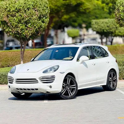 2012 Porsche Cayenne S GCC Specs