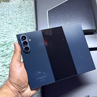 SAMSUNG GALAXY ZTRI FOLD 512 GB TDRA JUST BOX OPEN