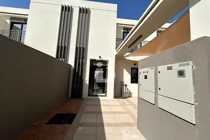 Stunning 2BR Villa |Falcon Island |Fully Furnished