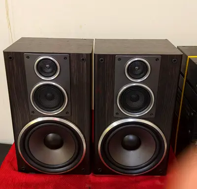 SONY SPEAKERS