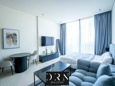 PRIME STUDIO | STUNNING POOL VIEW | FURNISHED
