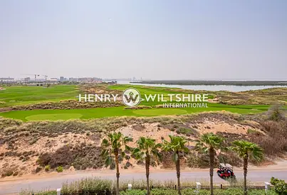 Beautiful Golf Course View 3 bed - Closed Kitchen