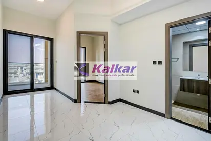 Modern 1 B/R | Unfurnished | Getting Vacant