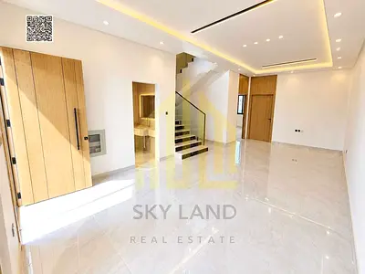Townhouse - Good location - Fees included - 3 floors - Excellent price