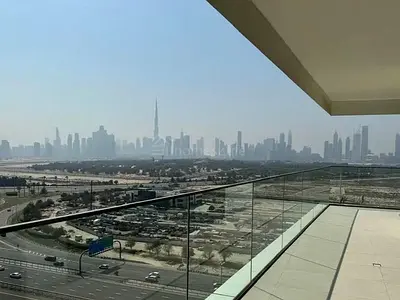 6-12 cheque Brand New Full Skyline Burj View