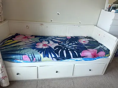 IKEA Hemnes Beige single daybed with mattress and storage drawers
