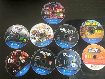 PS4/5 physical CD games bundle