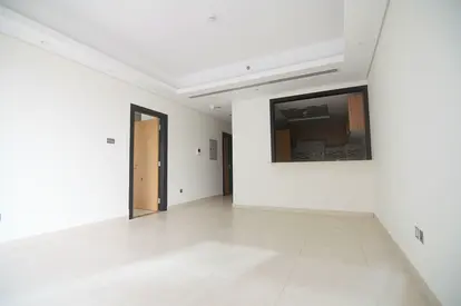 SEMI-CLOSED KITCHEN - PREMIUM LAYOUT - FLEXIBBLE PAYMENT