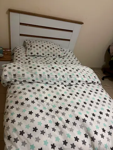 Single bed frame
