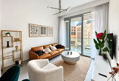 Fully Furnished | Vacant Now | Middle Floor