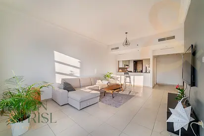 Largest Size | Lakeview | High Floor | Vacant