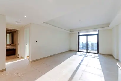 HIGH FLOOR | SKYLINE VIEWS | MULTIPLE OPTIONS