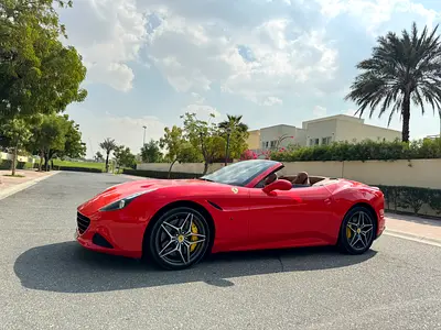 2017 Ferrari California T Standard GCC Specs