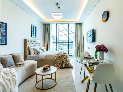 Premium Interior | Pool View | All Bills Included