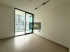 Bright Unit | Premium Quality | Prime location