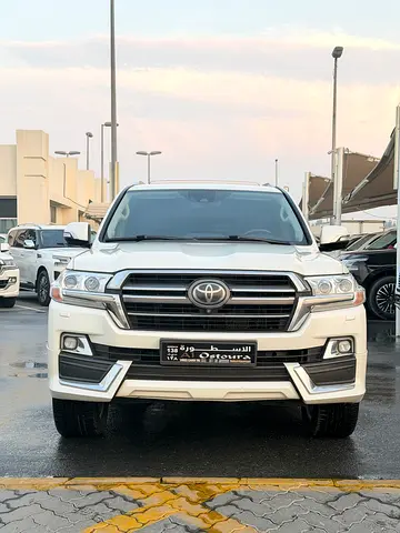 Toyota Land Cruiser 2020 VXR Grand Touring GCC Specs