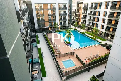 Well Maintained | Corner Unit | Pool View