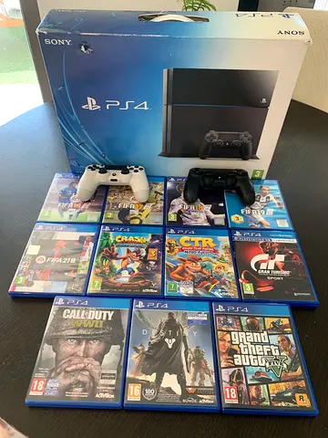 Sony PlayStation 4 (PS4) + Games Bundle - Great Condition! 500GB