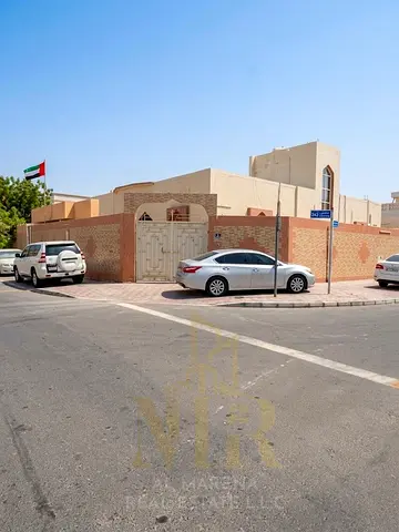 Villa for sale in Al Rawda 3, Ajman (corner unit). Freehold ownership available for all nationalities, with bank financing options. The price includes