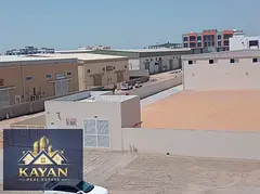 Industrial yard + warehouse -Direct from owner- 36,600 sq.ft, 160 kW power.2 warehouses (700 sq.ft )