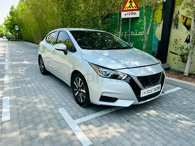 2022 Nissan Versa SV | American Specs | Clean Condition