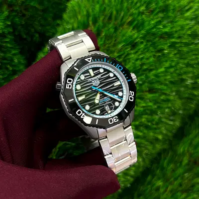 Tag Heuer Stainless Steel Men's Diver Style Master Quality Watch - Black Wave Dial
