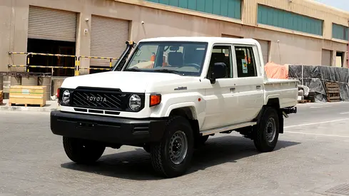2026 Toyota Land Cruiser 70 Series LC 79 LX GCC Specs - Excellent Condition
